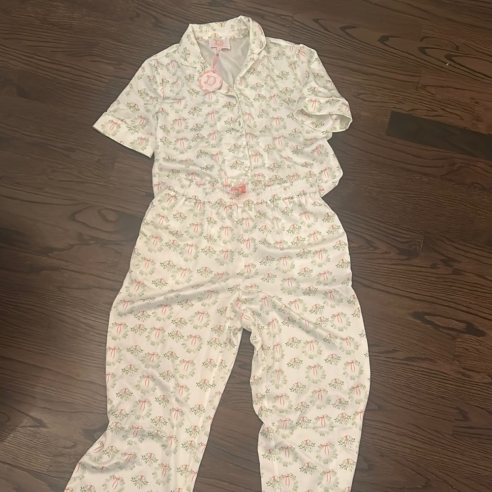 NWT victoria dunn pjs bows